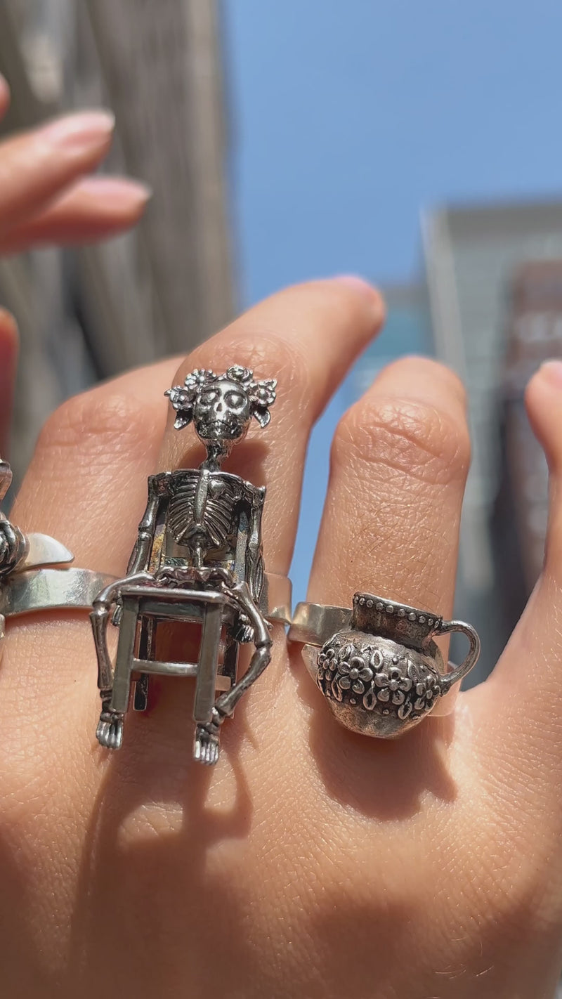 Anillo Doña Huesitos, joya de plata .925 – Gabriela Sánchez (vista 6)