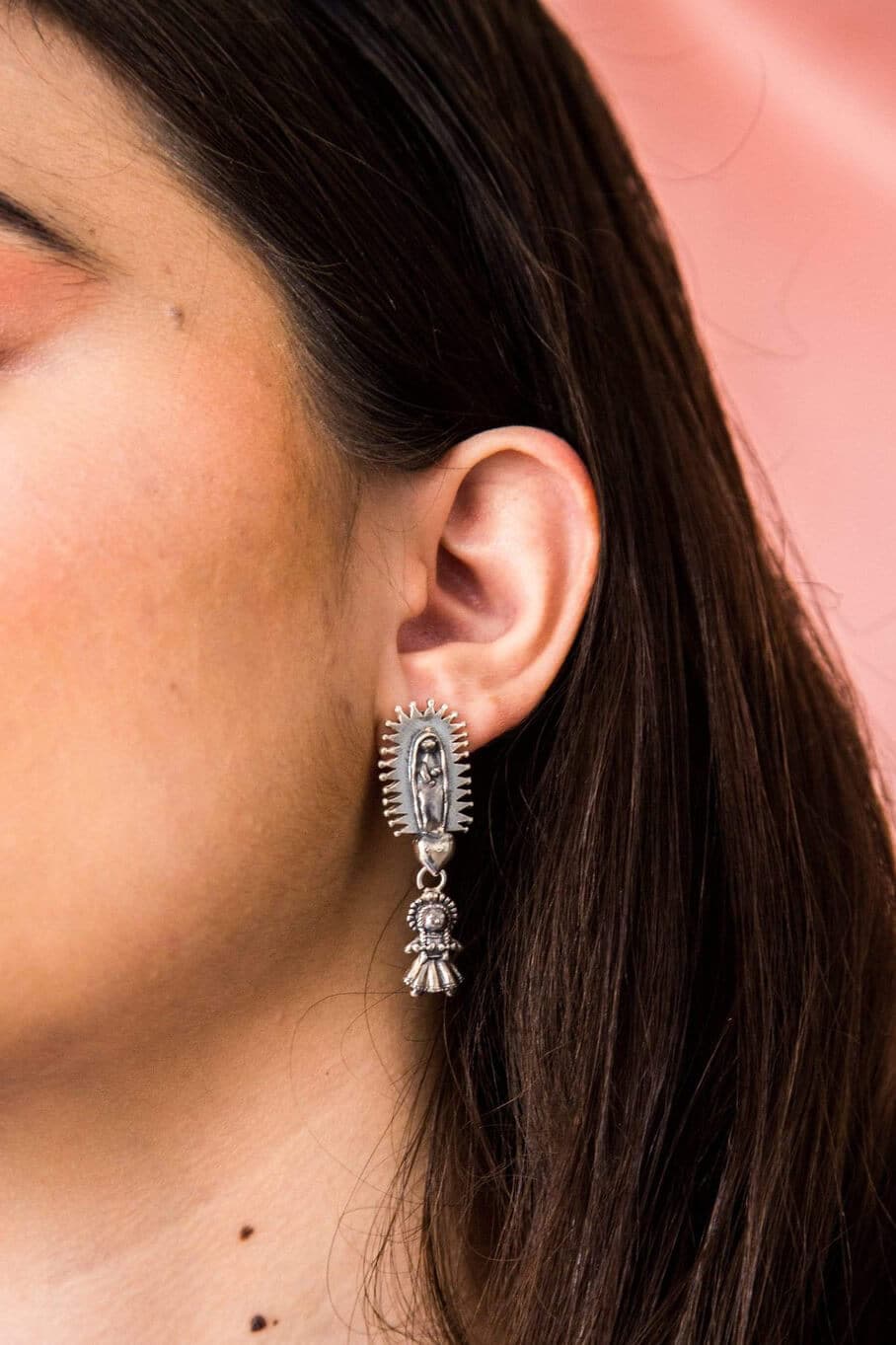 joyas mexicanas gabriela sanchez aretes virgen ch con muneca mini aretes gabriela sanchez